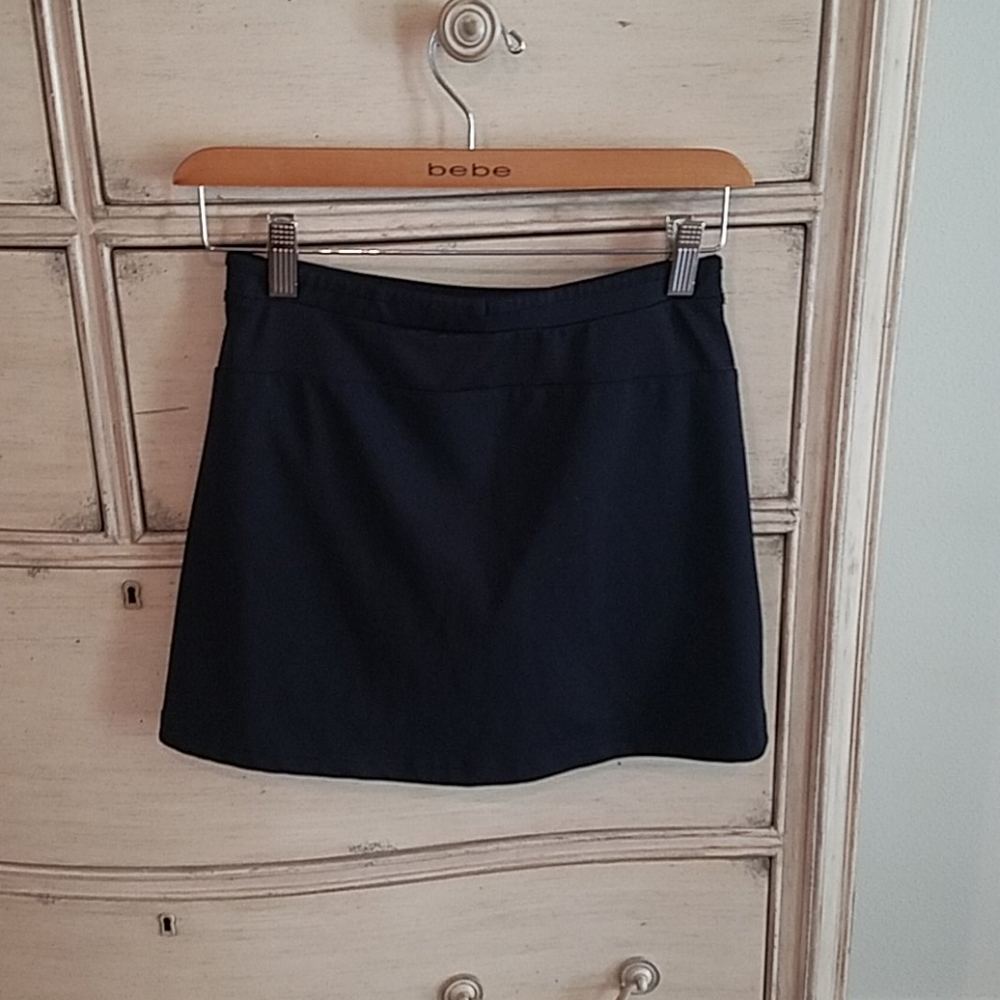 Bottom - Picture 2 of 2